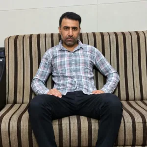 La famille Hosseinian témoigne : « On n’a pas rendu le corps de Mahmoud ; Hamid dit qu’ils veulent aussi me tuer »
